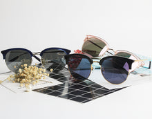 Load image into Gallery viewer, Elevate Your Style: UV400 Sunglasses with Hybrid Glare Control