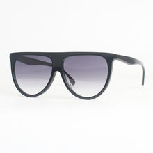 Load image into Gallery viewer, Viral Tortoiseshell Sunglasses for Women – Trendy Oversized Frame &amp; Street Style Versatile Shades