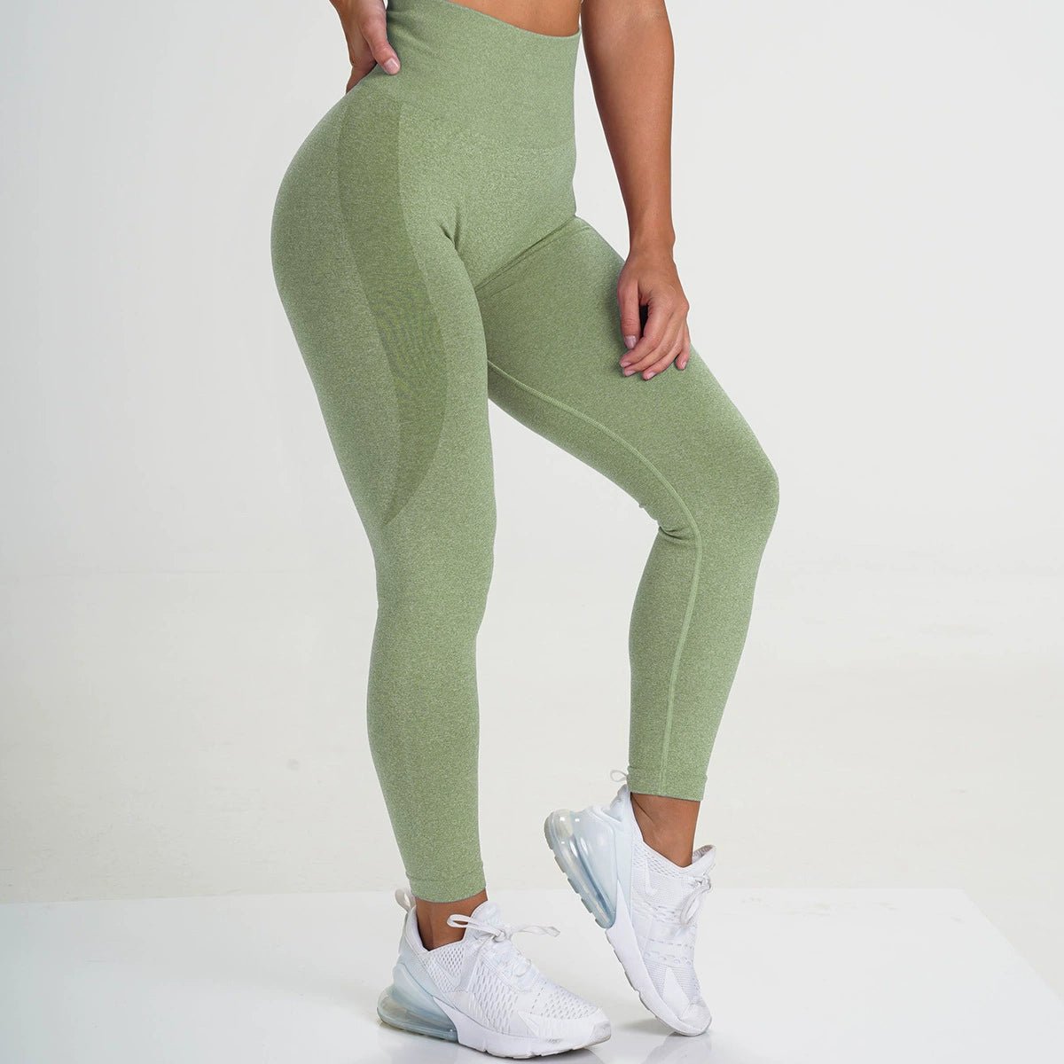 Seamless Knitted Women‘s Yoga Pants Moisture Wicking Fitness Leggings Sexy Butt Lift Design Women - Image 2